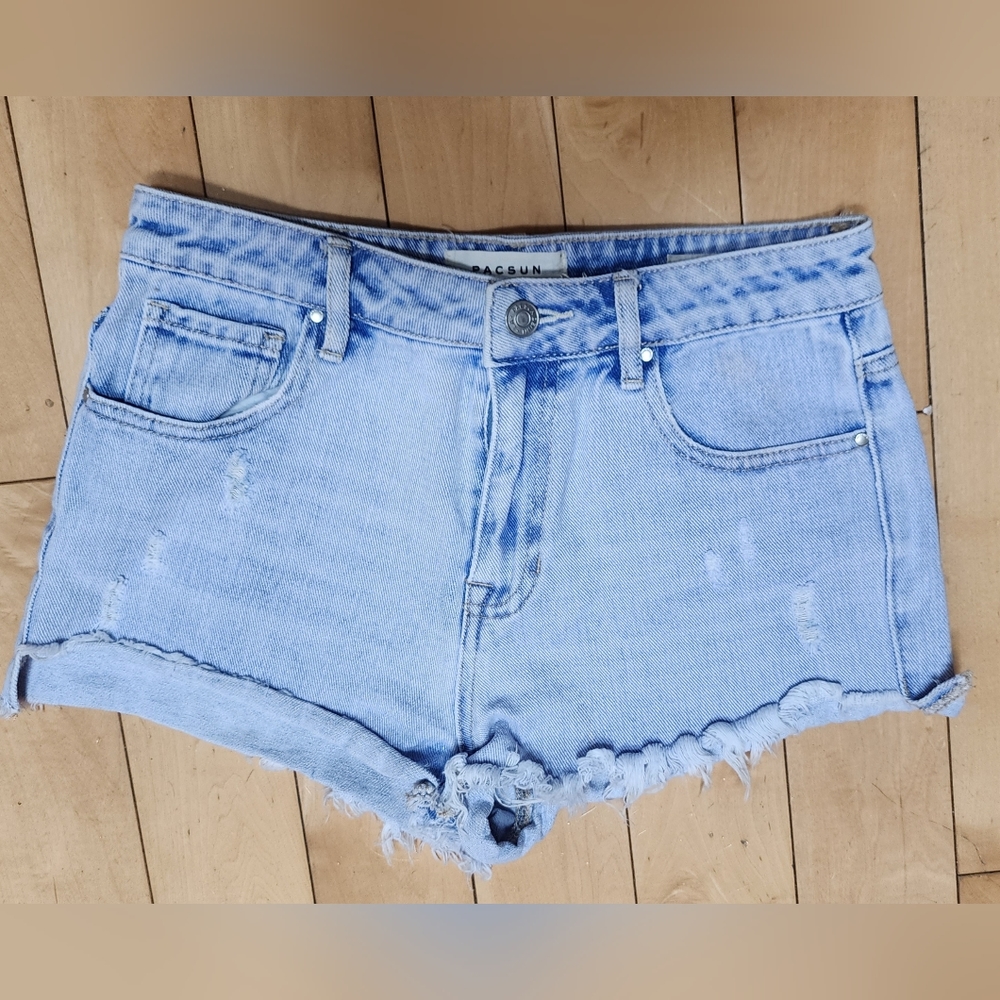 Pacsun high rise shorts size 26 light wash